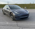Серый Тесла Модель 3, объемом двигателя 0 л и пробегом 103 тыс. км за 22500 $, фото 2 на Automoto.ua