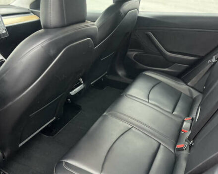 Серый Тесла Модель 3, объемом двигателя 0 л и пробегом 78 тыс. км за 17250 $, фото 11 на Automoto.ua