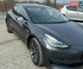 Серый Тесла Модель 3, объемом двигателя 0 л и пробегом 140 тыс. км за 15600 $, фото 4 на Automoto.ua