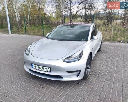 Сірий Тесла Модель 3, об'ємом двигуна 0 л та пробігом 144 тис. км за 16299 $, фото 7 на Automoto.ua