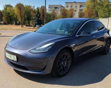 Сірий Тесла Модель 3, об'ємом двигуна 0 л та пробігом 180 тис. км за 15500 $, фото 2 на Automoto.ua