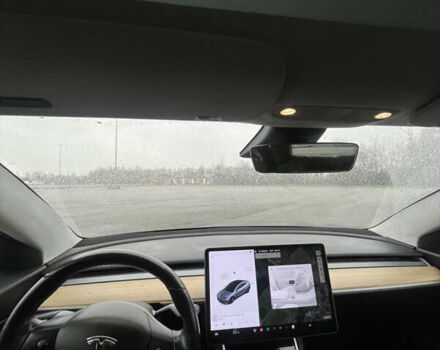 Серый Тесла Модель 3, объемом двигателя 0 л и пробегом 78 тыс. км за 17250 $, фото 15 на Automoto.ua