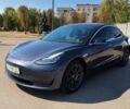 Серый Тесла Модель 3, объемом двигателя 0 л и пробегом 180 тыс. км за 15500 $, фото 1 на Automoto.ua