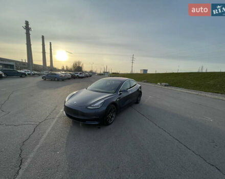 Серый Тесла Модель 3, объемом двигателя 0 л и пробегом 103 тыс. км за 22500 $, фото 9 на Automoto.ua