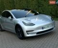 Серый Тесла Модель 3, объемом двигателя 0 л и пробегом 145 тыс. км за 14999 $, фото 4 на Automoto.ua