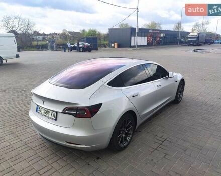 Сірий Тесла Модель 3, об'ємом двигуна 0 л та пробігом 168 тис. км за 16399 $, фото 26 на Automoto.ua