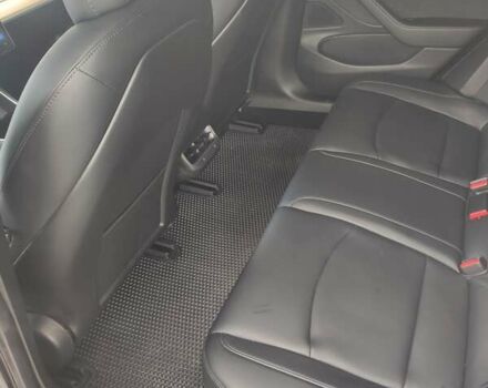 Сірий Тесла Модель 3, об'ємом двигуна 0 л та пробігом 144 тис. км за 16299 $, фото 28 на Automoto.ua