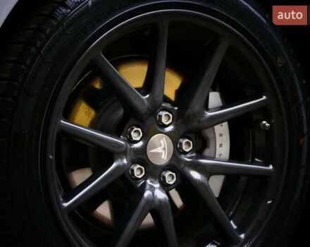 Серый Тесла Модель 3, объемом двигателя 0 л и пробегом 119 тыс. км за 18300 $, фото 31 на Automoto.ua