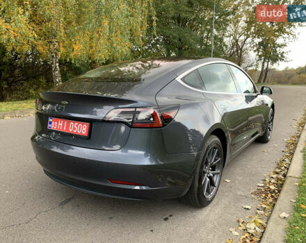 Сірий Тесла Модель 3, об'ємом двигуна 0 л та пробігом 107 тис. км за 17750 $, фото 5 на Automoto.ua