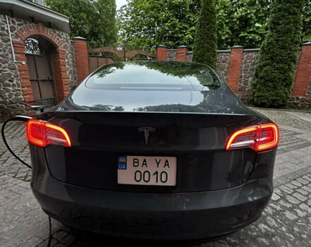 Сірий Тесла Модель 3, об'ємом двигуна 0 л та пробігом 67 тис. км за 20100 $, фото 9 на Automoto.ua