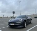 Серый Тесла Модель 3, объемом двигателя 0 л и пробегом 70 тыс. км за 20900 $, фото 4 на Automoto.ua