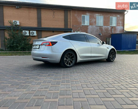 Сірий Тесла Модель 3, об'ємом двигуна 0 л та пробігом 188 тис. км за 15800 $, фото 6 на Automoto.ua