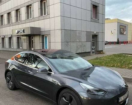 Тесла Модель 3 2018 у Львові на Automoto.ua Сірий Тесла Модель 3, об'ємом двигуна 0 л та пробігом 150 тис. км за 17500 $, фото 7 на Automoto.ua