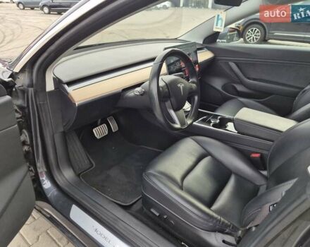 Сірий Тесла Модель 3, об'ємом двигуна 0 л та пробігом 98 тис. км за 19999 $, фото 18 на Automoto.ua