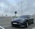 Серый Тесла Модель 3, объемом двигателя 0 л и пробегом 70 тыс. км за 20900 $, фото 5 на Automoto.ua