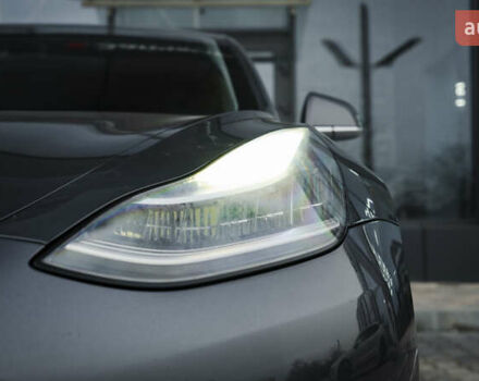 Сірий Тесла Модель 3, об'ємом двигуна 0 л та пробігом 150 тис. км за 19000 $, фото 6 на Automoto.ua