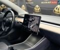 Серый Тесла Модель 3, объемом двигателя 0 л и пробегом 219 тыс. км за 18000 $, фото 13 на Automoto.ua