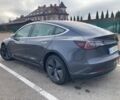 Серый Тесла Модель 3, объемом двигателя 0 л и пробегом 64 тыс. км за 16490 $, фото 6 на Automoto.ua