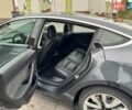 Серый Тесла Модель 3, объемом двигателя 0 л и пробегом 91 тыс. км за 18350 $, фото 7 на Automoto.ua