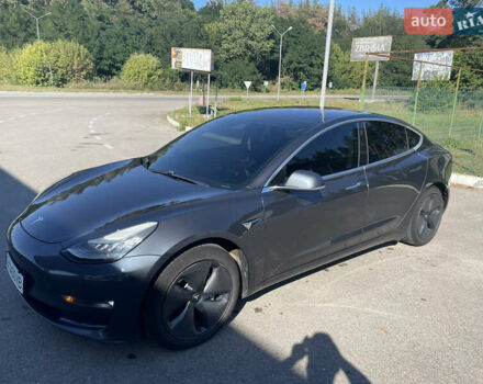 Сірий Тесла Модель 3, об'ємом двигуна 0 л та пробігом 85 тис. км за 17000 $, фото 1 на Automoto.ua