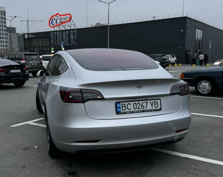 Серый Тесла Модель 3, объемом двигателя 0 л и пробегом 129 тыс. км за 16200 $, фото 6 на Automoto.ua