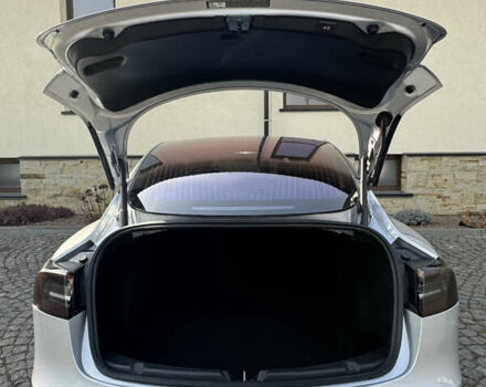 Серый Тесла Модель 3, объемом двигателя 0 л и пробегом 84 тыс. км за 17400 $, фото 52 на Automoto.ua