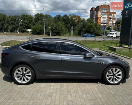 Серый Тесла Модель 3, объемом двигателя 0 л и пробегом 103 тыс. км за 17500 $, фото 9 на Automoto.ua