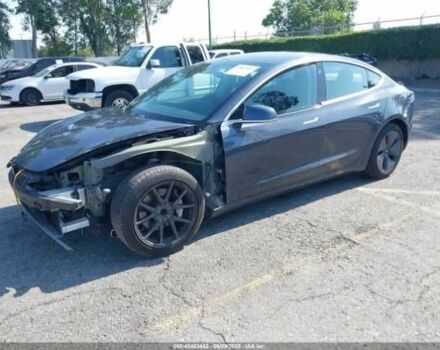 Сірий Тесла Модель 3, об'ємом двигуна 0 л та пробігом 77 тис. км за 5600 $, фото 1 на Automoto.ua