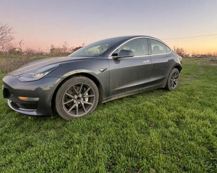 Сірий Тесла Модель 3, об'ємом двигуна 0 л та пробігом 100 тис. км за 15500 $, фото 2 на Automoto.ua