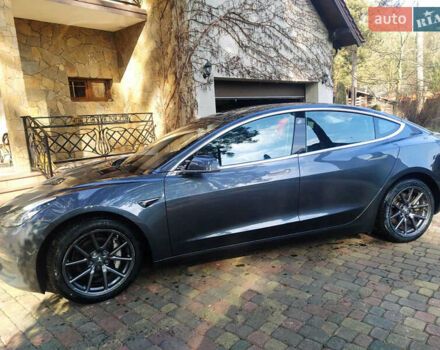 Серый Тесла Модель 3, объемом двигателя 0 л и пробегом 166 тыс. км за 16500 $, фото 15 на Automoto.ua