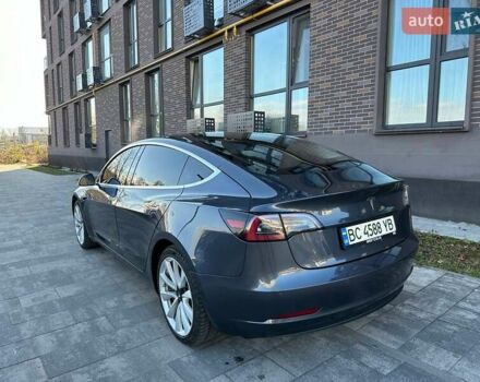 Сірий Тесла Модель 3, об'ємом двигуна 0 л та пробігом 186 тис. км за 16999 $, фото 10 на Automoto.ua