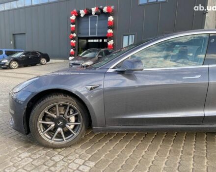 Сірий Тесла Модель 3, об'ємом двигуна 0 л та пробігом 126 тис. км за 15990 $, фото 25 на Automoto.ua
