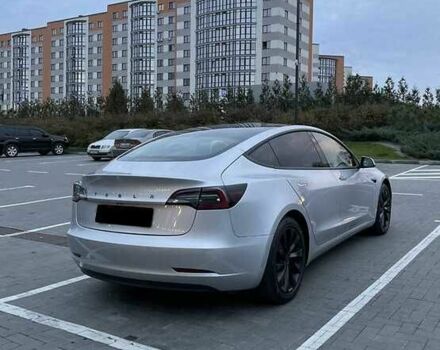 Серый Тесла Модель 3, объемом двигателя 0 л и пробегом 121 тыс. км за 11900 $, фото 9 на Automoto.ua