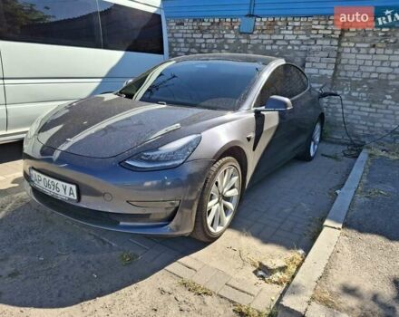Сірий Тесла Модель 3, об'ємом двигуна 0 л та пробігом 128 тис. км за 20000 $, фото 3 на Automoto.ua