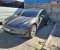 Серый Тесла Модель 3, объемом двигателя 0 л и пробегом 128 тыс. км за 18700 $, фото 3 на Automoto.ua