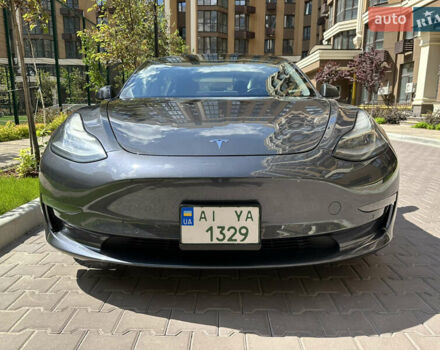 Серый Тесла Модель 3, объемом двигателя 0 л и пробегом 90 тыс. км за 17600 $, фото 12 на Automoto.ua