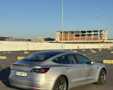 Серый Тесла Модель 3, объемом двигателя 0 л и пробегом 71 тыс. км за 17400 $, фото 6 на Automoto.ua