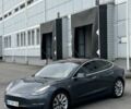 Серый Тесла Модель 3, объемом двигателя 0 л и пробегом 230 тыс. км за 13000 $, фото 1 на Automoto.ua