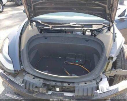 Сірий Тесла Модель 3, об'ємом двигуна 0 л та пробігом 77 тис. км за 5600 $, фото 9 на Automoto.ua