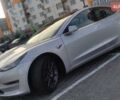 Серый Тесла Модель 3, объемом двигателя 0 л и пробегом 78 тыс. км за 19900 $, фото 4 на Automoto.ua