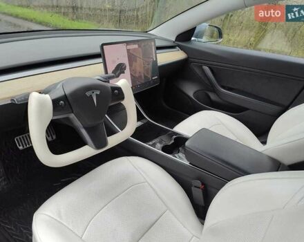 Серый Тесла Модель 3, объемом двигателя 0 л и пробегом 144 тыс. км за 16500 $, фото 38 на Automoto.ua