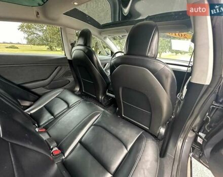 Сірий Тесла Модель 3, об'ємом двигуна 0 л та пробігом 34 тис. км за 9500 $, фото 10 на Automoto.ua