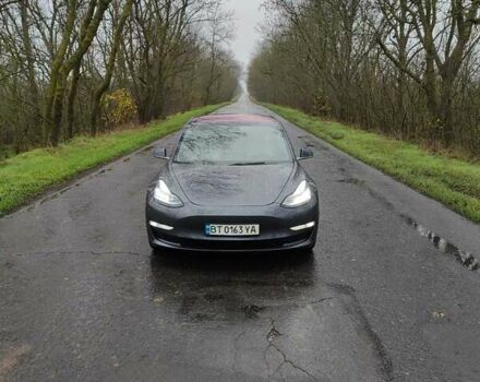 Серый Тесла Модель 3, объемом двигателя 0 л и пробегом 144 тыс. км за 16500 $, фото 6 на Automoto.ua