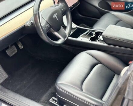 Сірий Тесла Модель 3, об'ємом двигуна 0 л та пробігом 224 тис. км за 13800 $, фото 28 на Automoto.ua