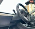 Серый Тесла Модель 3, объемом двигателя 0 л и пробегом 89 тыс. км за 16900 $, фото 9 на Automoto.ua