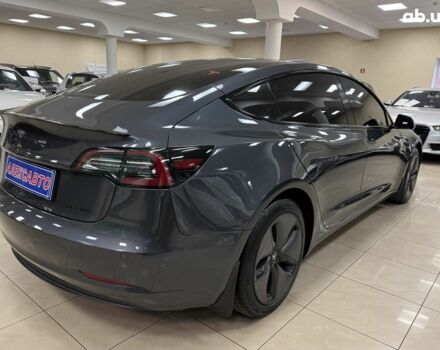 Сірий Тесла Модель 3, об'ємом двигуна 0 л та пробігом 76 тис. км за 19900 $, фото 7 на Automoto.ua