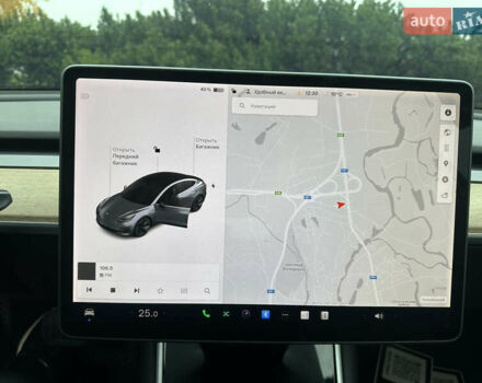 Сірий Тесла Модель 3, об'ємом двигуна 0 л та пробігом 150 тис. км за 13999 $, фото 33 на Automoto.ua