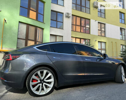 Сірий Тесла Модель 3, об'ємом двигуна 0 л та пробігом 86 тис. км за 21999 $, фото 4 на Automoto.ua