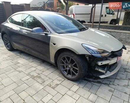Сірий Тесла Модель 3, об'ємом двигуна 0 л та пробігом 206 тис. км за 12700 $, фото 7 на Automoto.ua