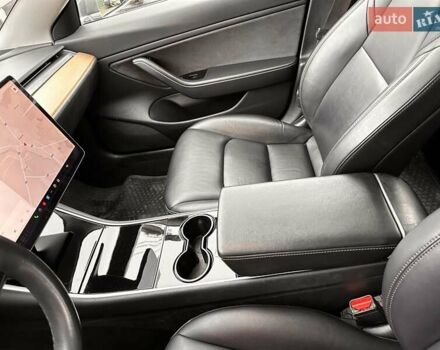 Сірий Тесла Модель 3, об'ємом двигуна 0 л та пробігом 224 тис. км за 13800 $, фото 38 на Automoto.ua